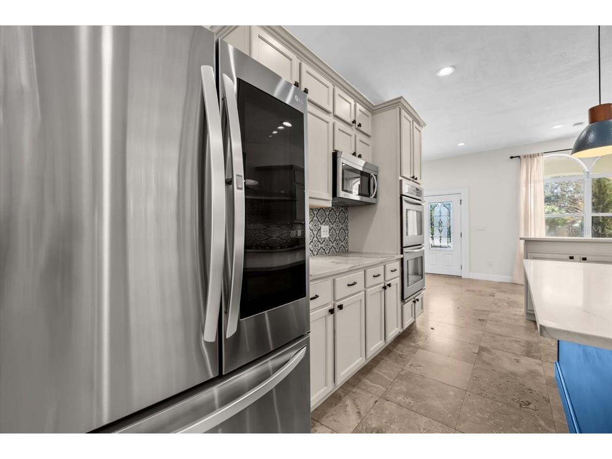 2327 4th Avenue N Saint Petersburg FL 33713 TB8474461 image11