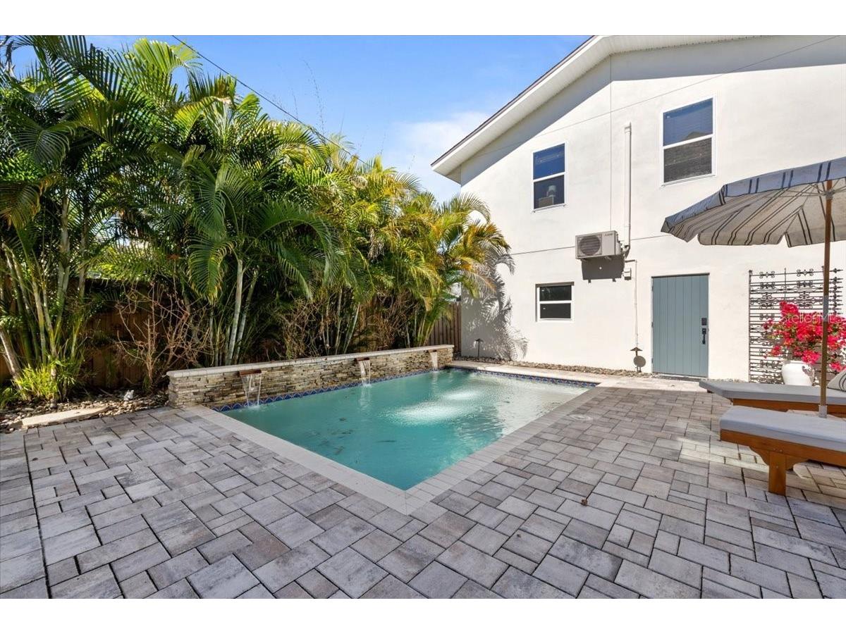 2327 4th Avenue N Saint Petersburg FL 33713 TB8474461 image22