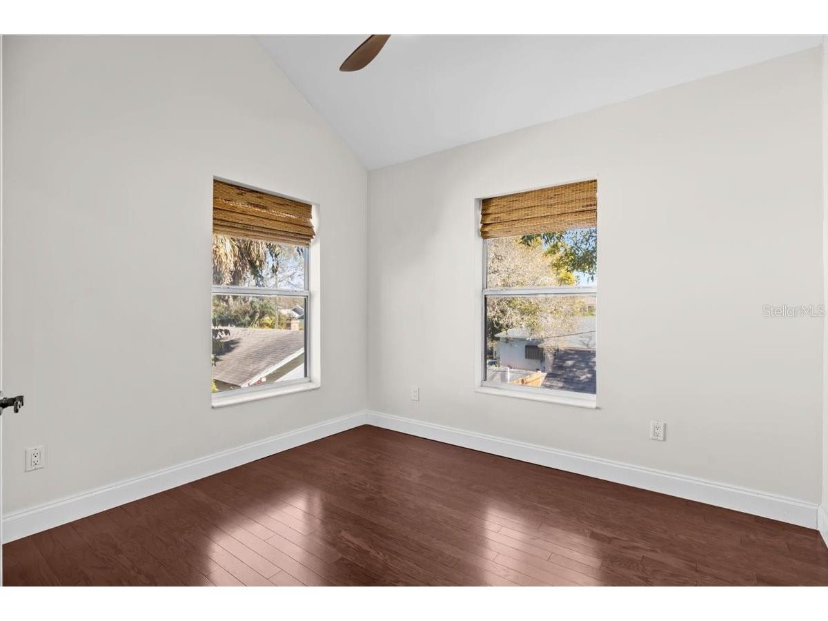 2327 4th Avenue N Saint Petersburg FL 33713 TB8474461 image29