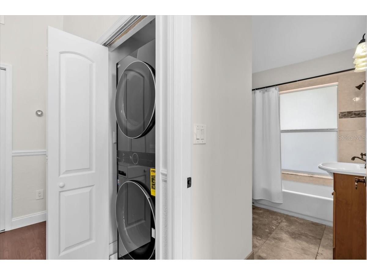 2327 4th Avenue N Saint Petersburg FL 33713 TB8474461 image31