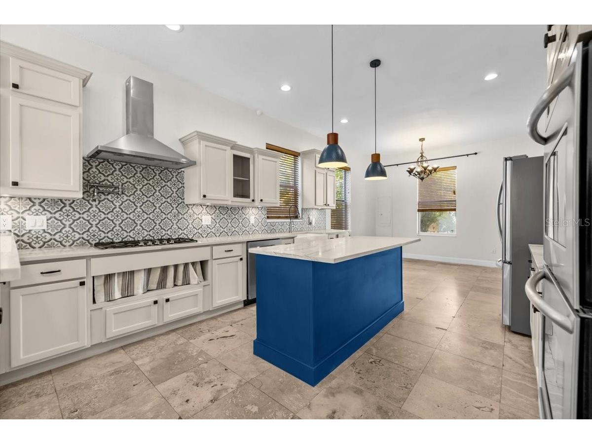 2327 4th Avenue N Saint Petersburg FL 33713 TB8474461 image4