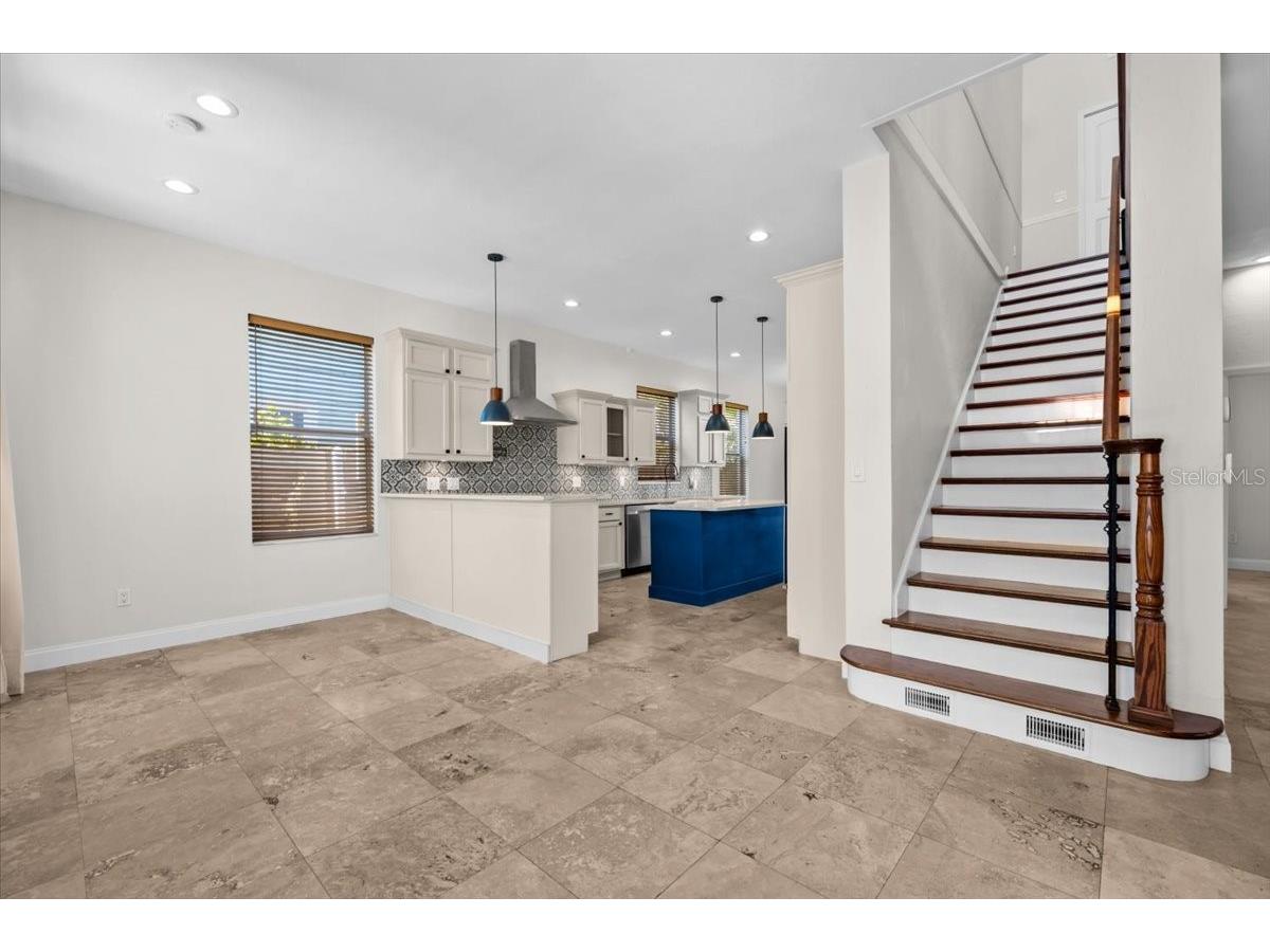 2327 4th Avenue N Saint Petersburg FL 33713 TB8474461 image5