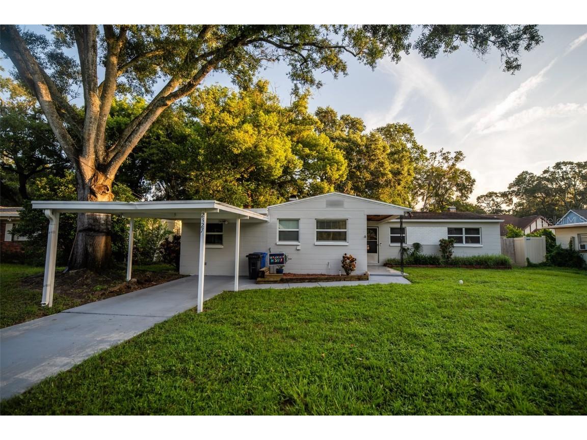 2327 Carroll Grove Drive Tampa FL 33612 T3532006 image1