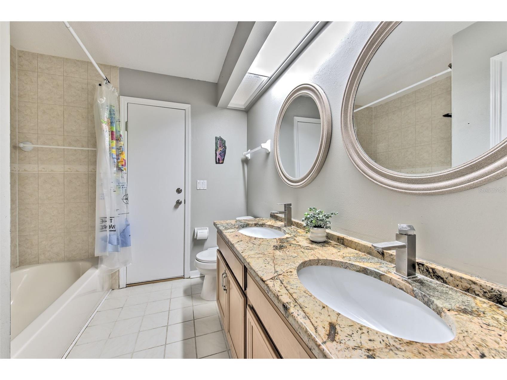 2327 Eagle Bluff Drive Valrico FL 33596 TB8512329 image21