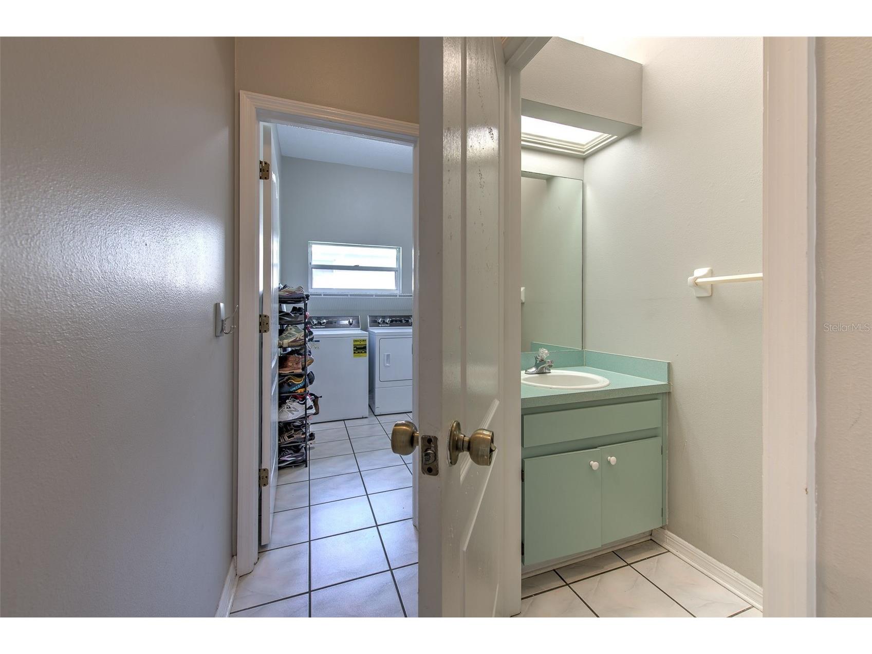 2327 Eagle Bluff Drive Valrico FL 33596 TB8512329 image22