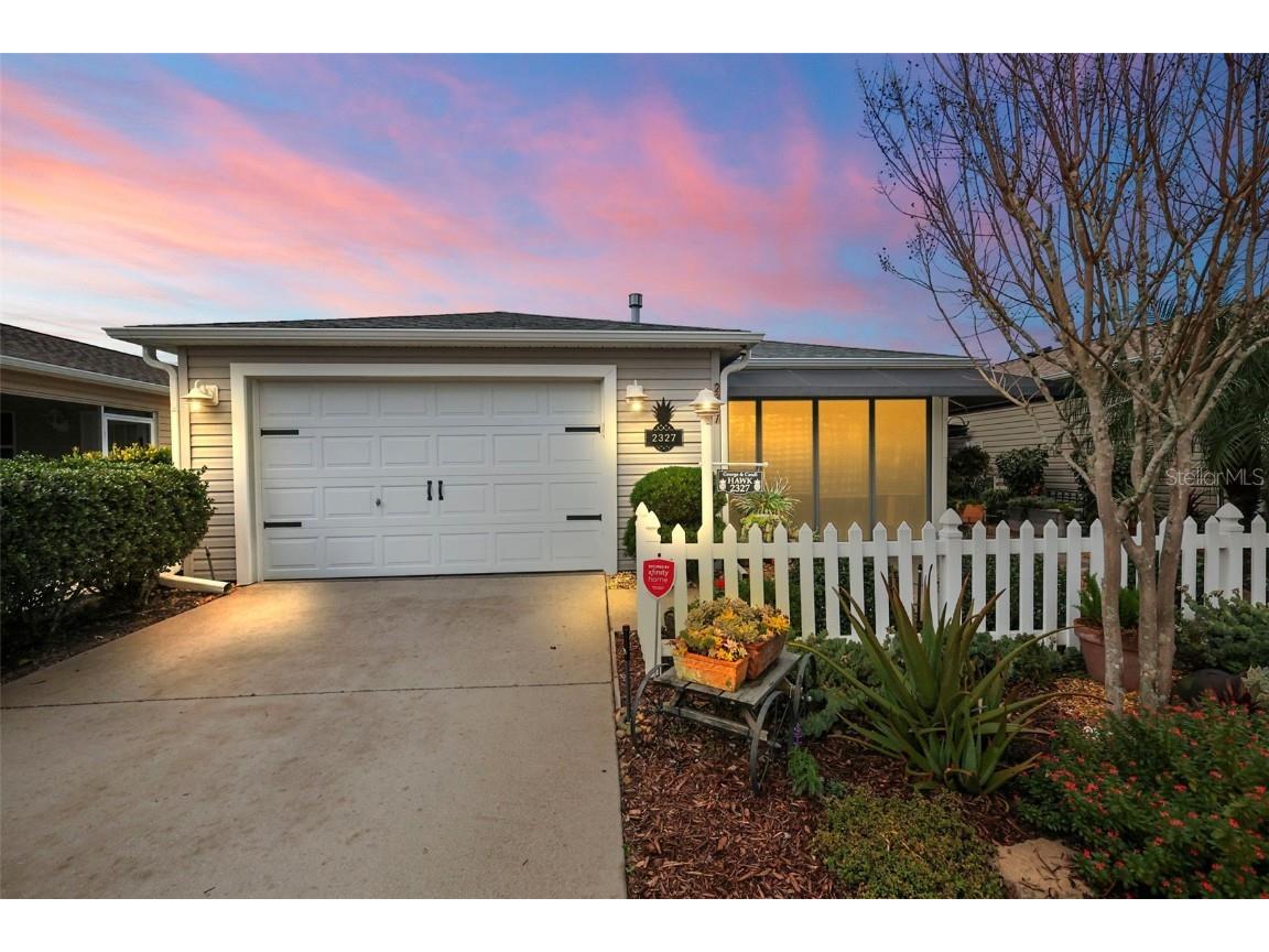 2327 Oak Bend Place The Villages FL 32162 G5077375 image1