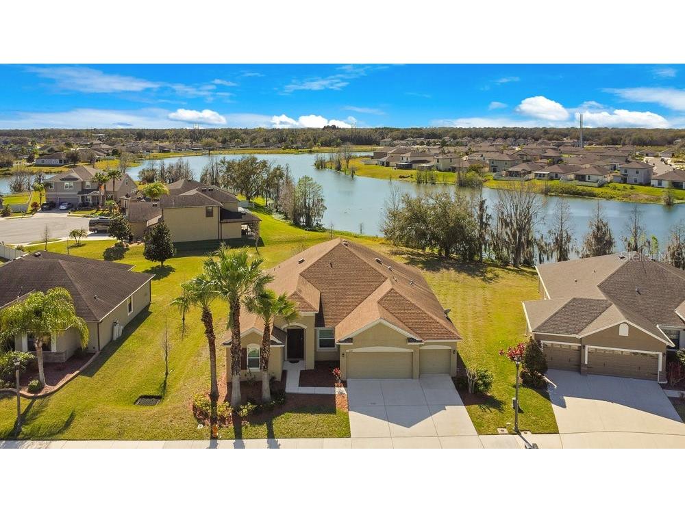 2327 Sebago Drive Lakeland FL 33805 O6182322 image1