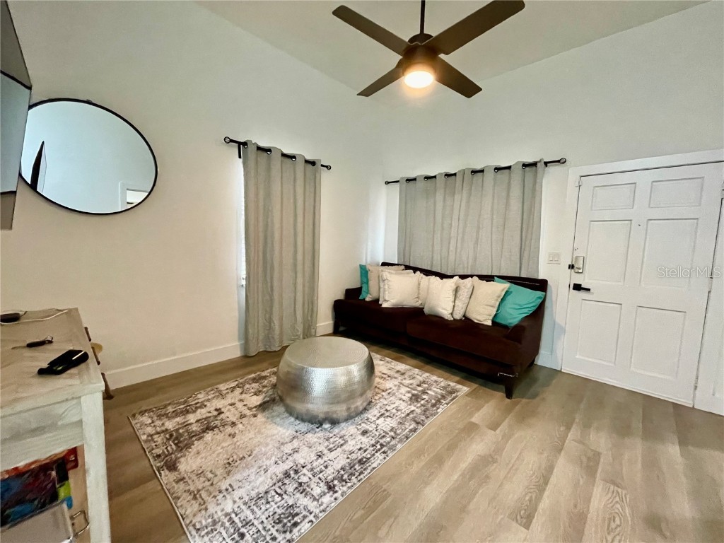 2327 W Beach Street Tampa FL 33607 TB8418786 image3