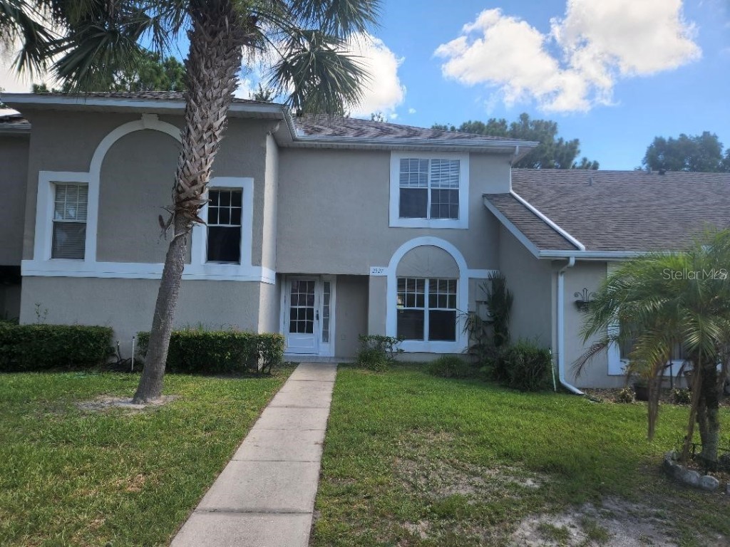 2327 Water View Loop Kissimmee FL 34743 S5107763 image1