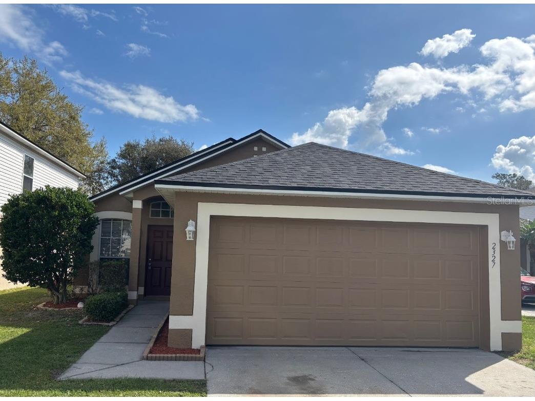 2327 Whispering Trails Place Winter Haven FL 33884 S5121209 image1