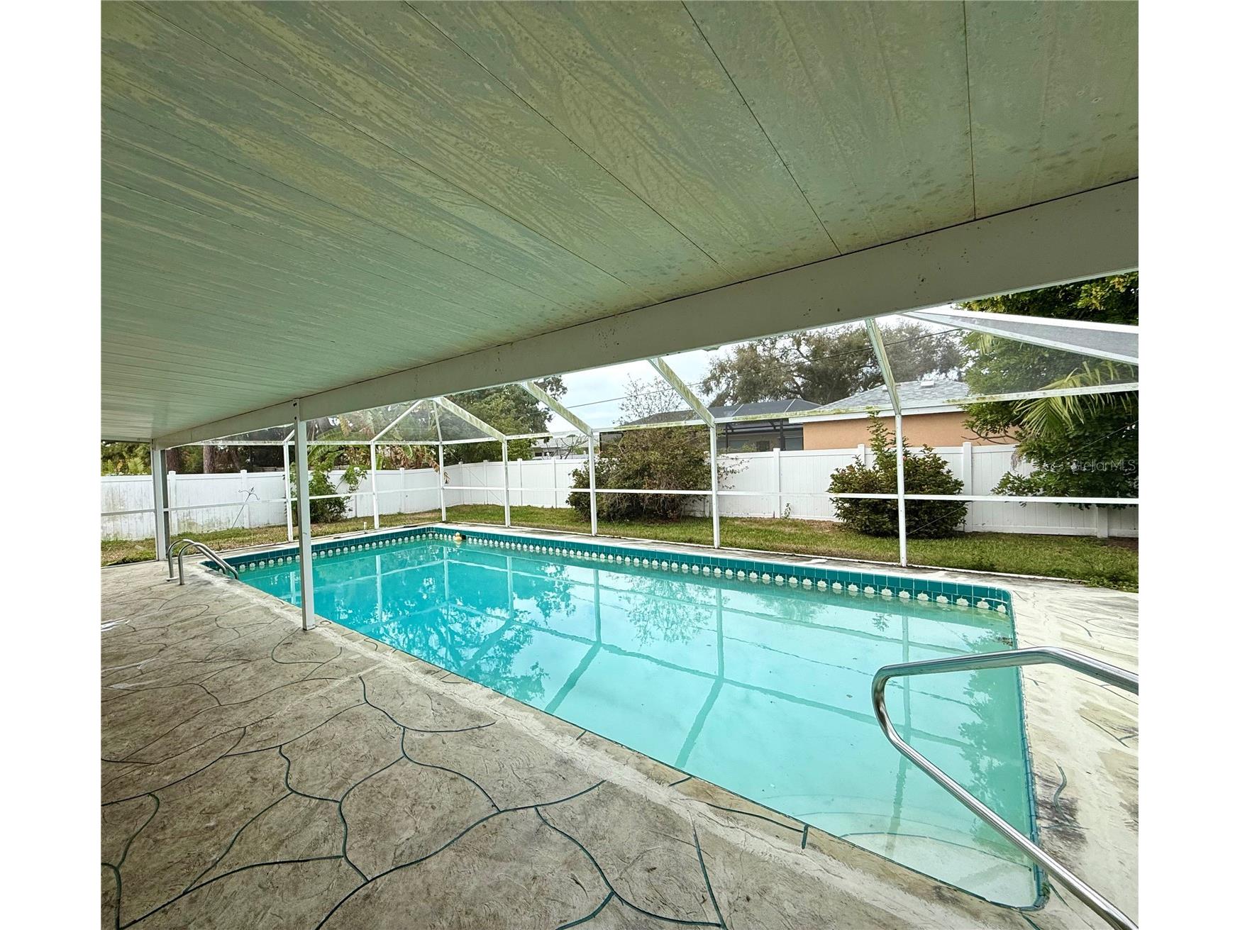 2328 Cass Street Sarasota FL 34231 A4679893 image23