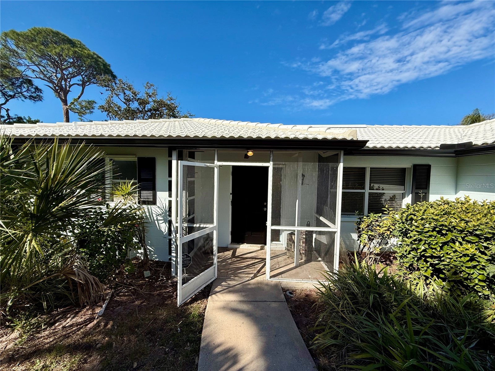 2328 Cass Street Sarasota FL 34231 A4679893 image3