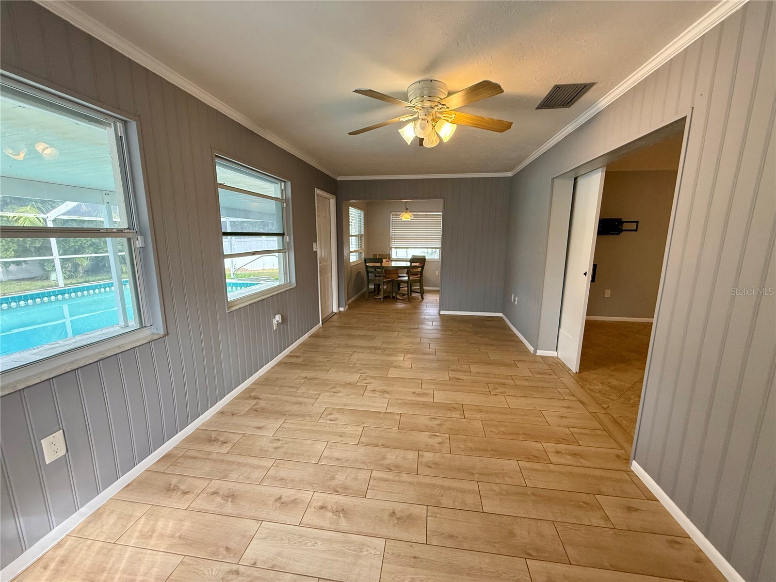 2328 Cass Street Sarasota FL 34231 A4679893 image8