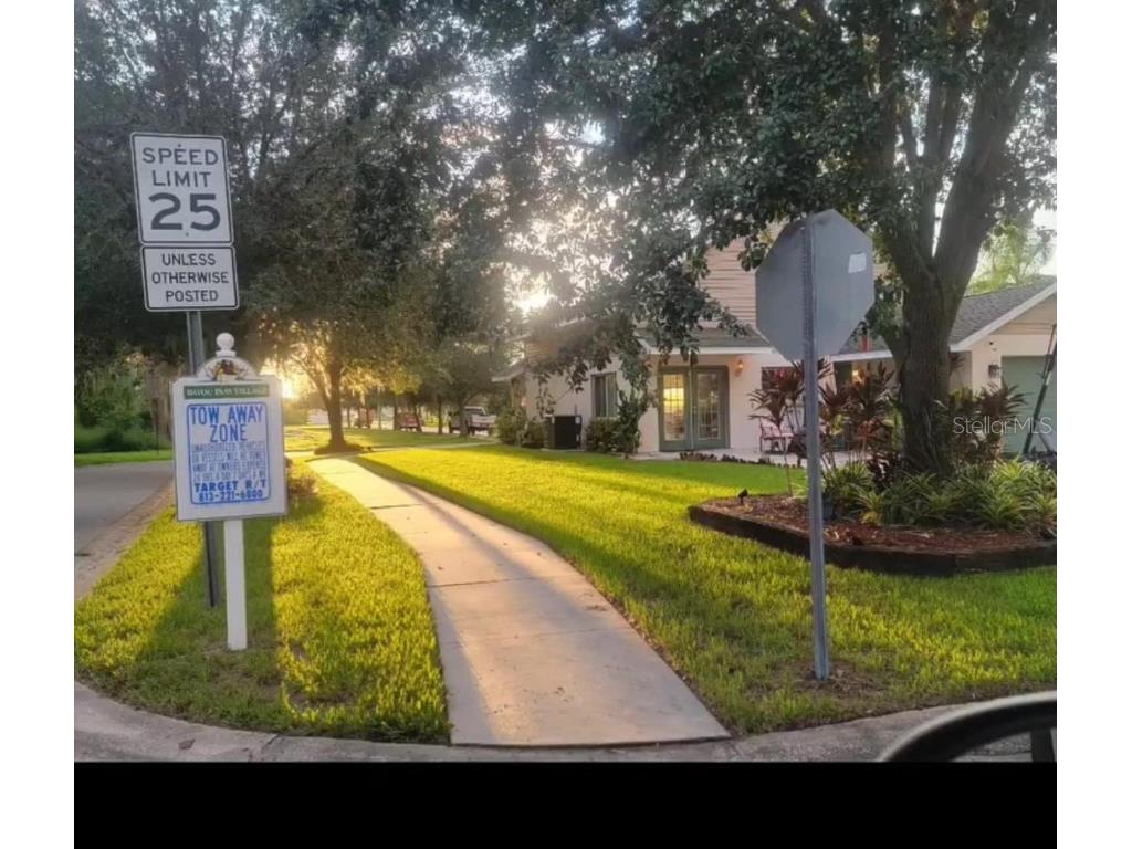 2328 Pleasure Run Drive Ruskin FL 33570 TB8430638 image2