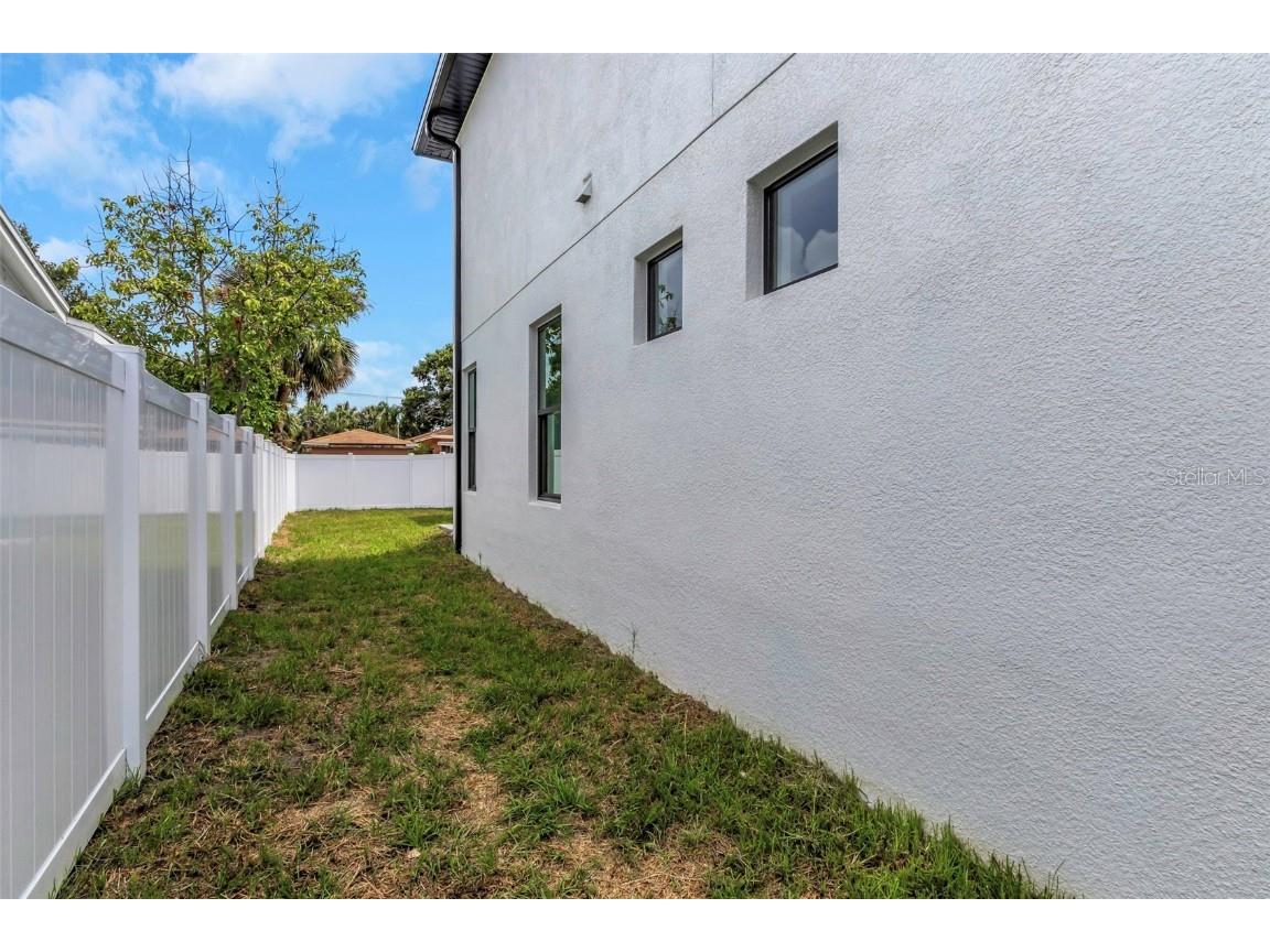 2328 W La Salle Street Tampa FL 33607 TB8394254 image41