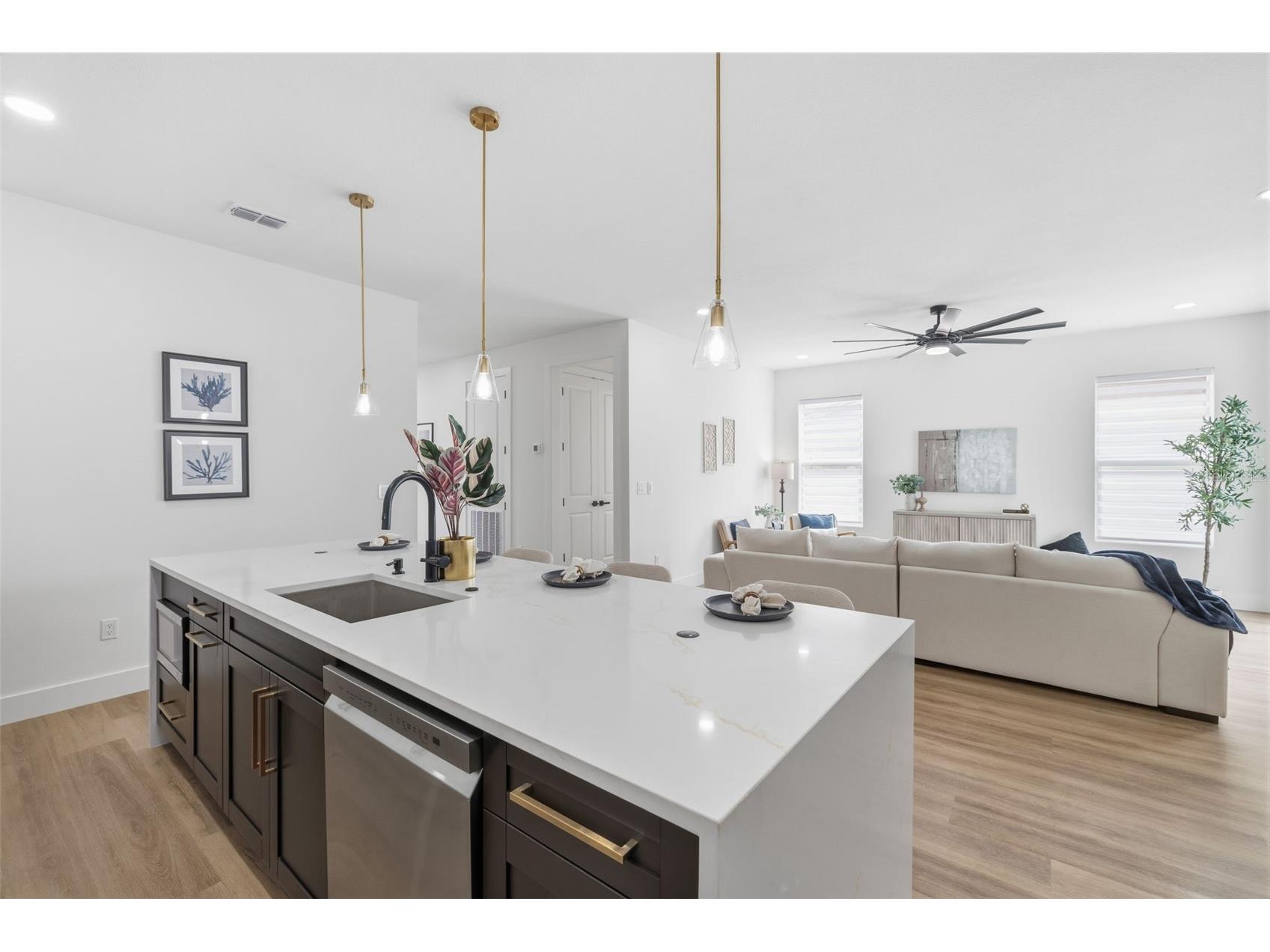 2328 W La Salle Street Tampa FL 33607 TB8510863 image7