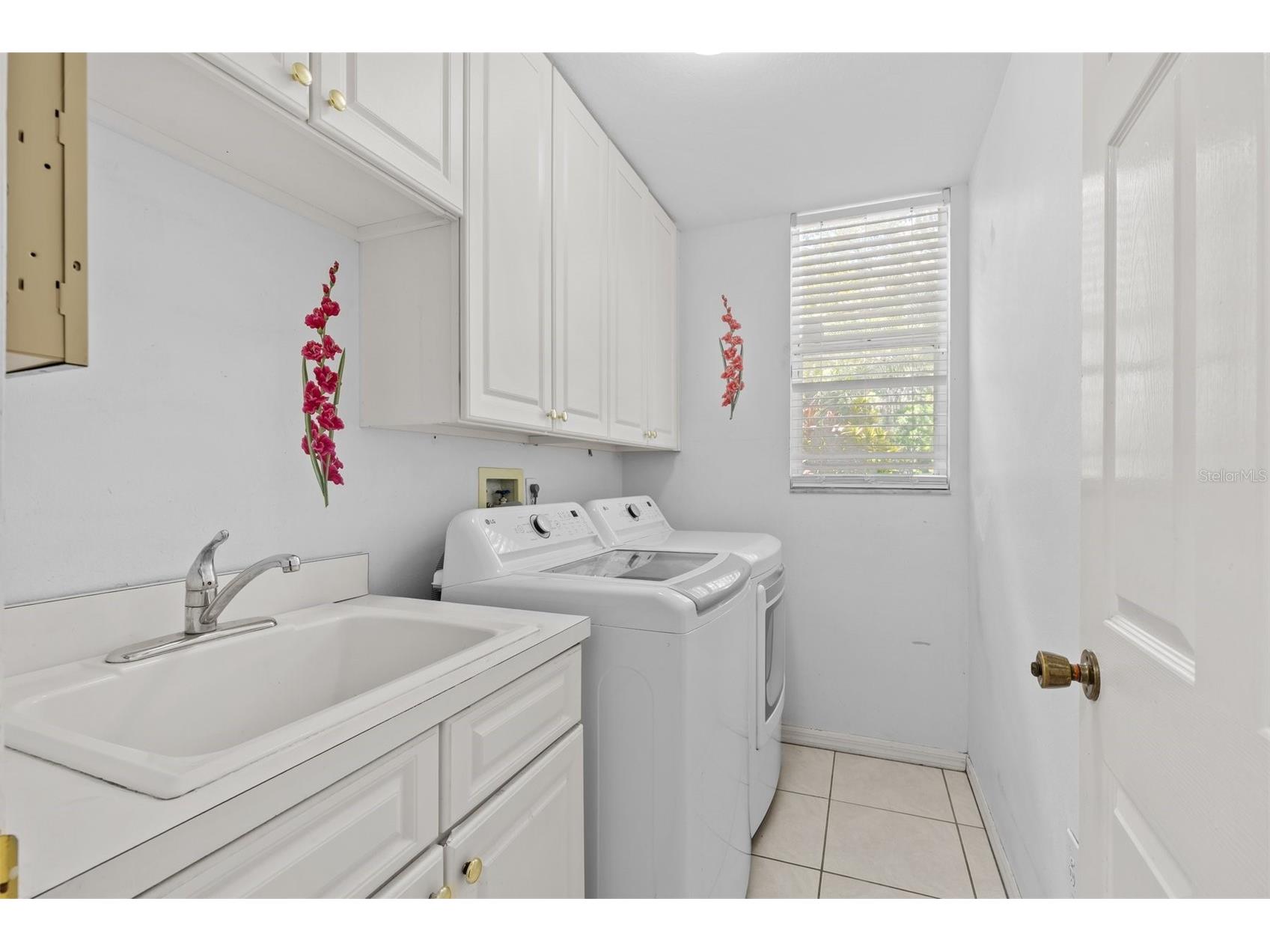 2328 Warwick Drive Oldsmar FL 34677 TB8419306 image35