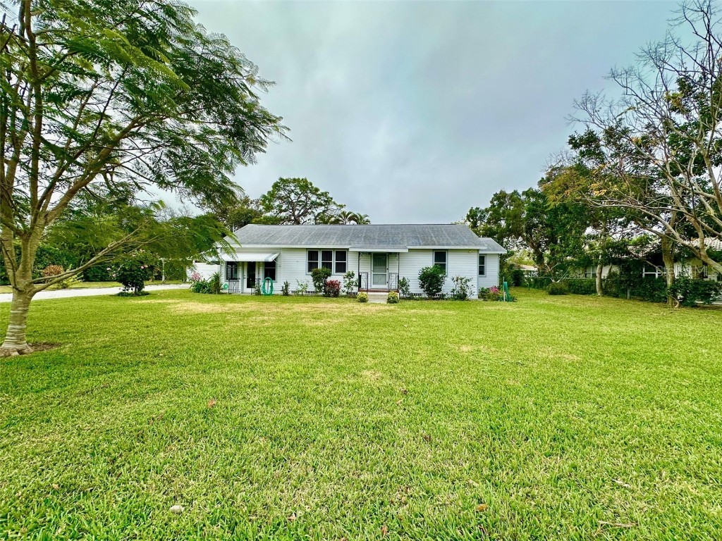 2328 Webber Street Sarasota FL 34239 A4601864 image1