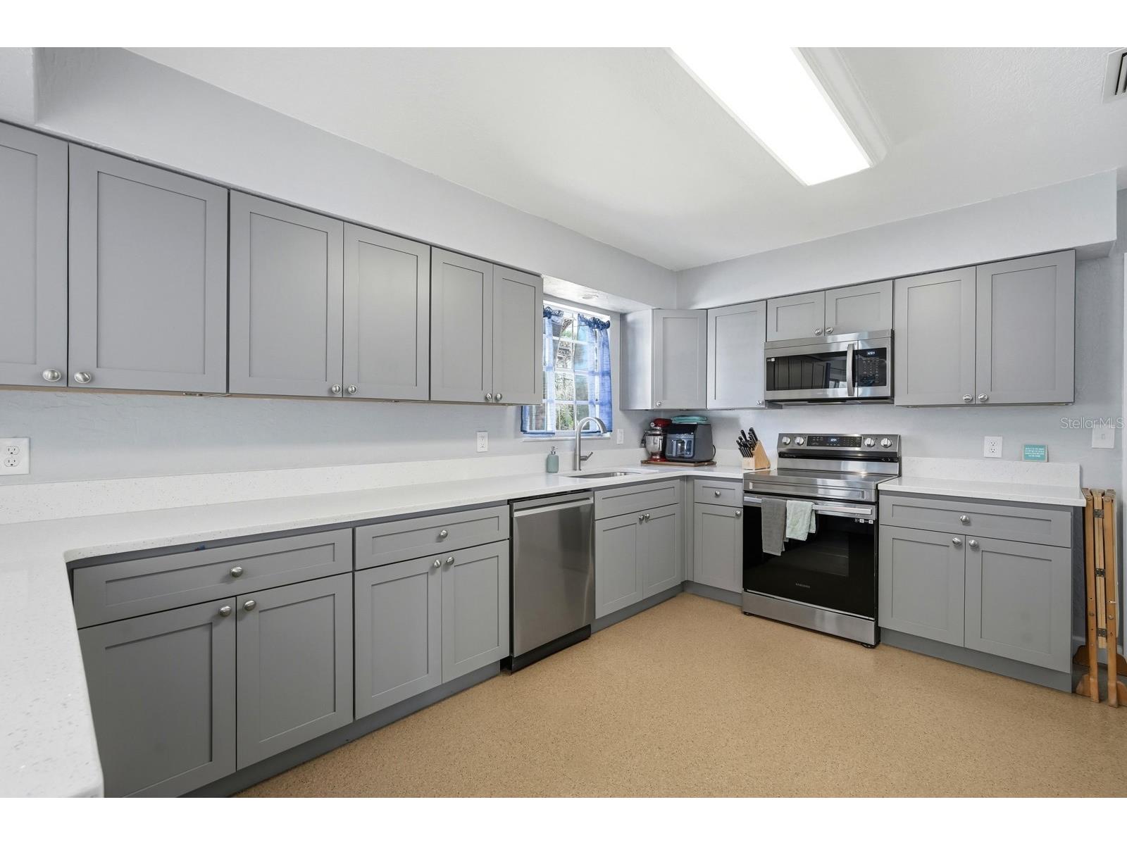 2329 Lime Tree Edgewater FL 32141 NS1087448 image8