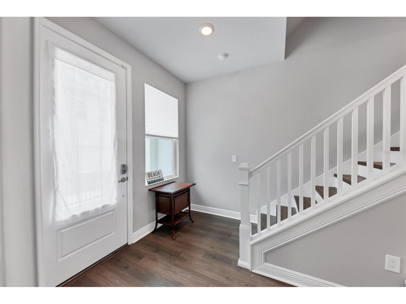 2329 Lindstrom Street Sarasota FL 34236 A4696337 image2