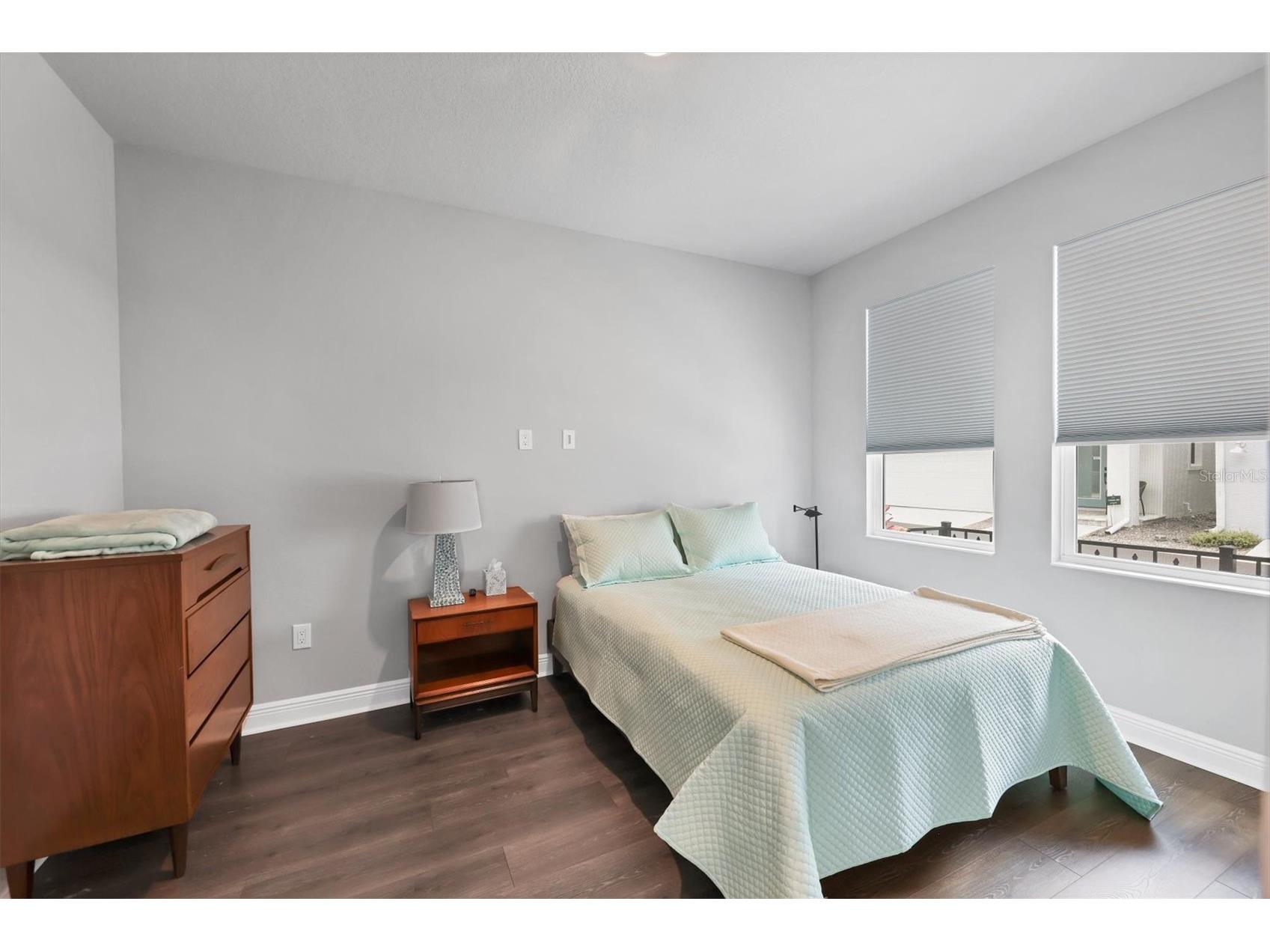 2329 Lindstrom Street Sarasota FL 34236 A4696337 image21