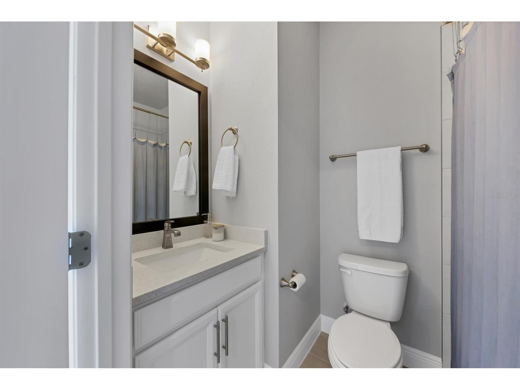 2329 Lindstrom Street Sarasota FL 34236 A4696337 image24