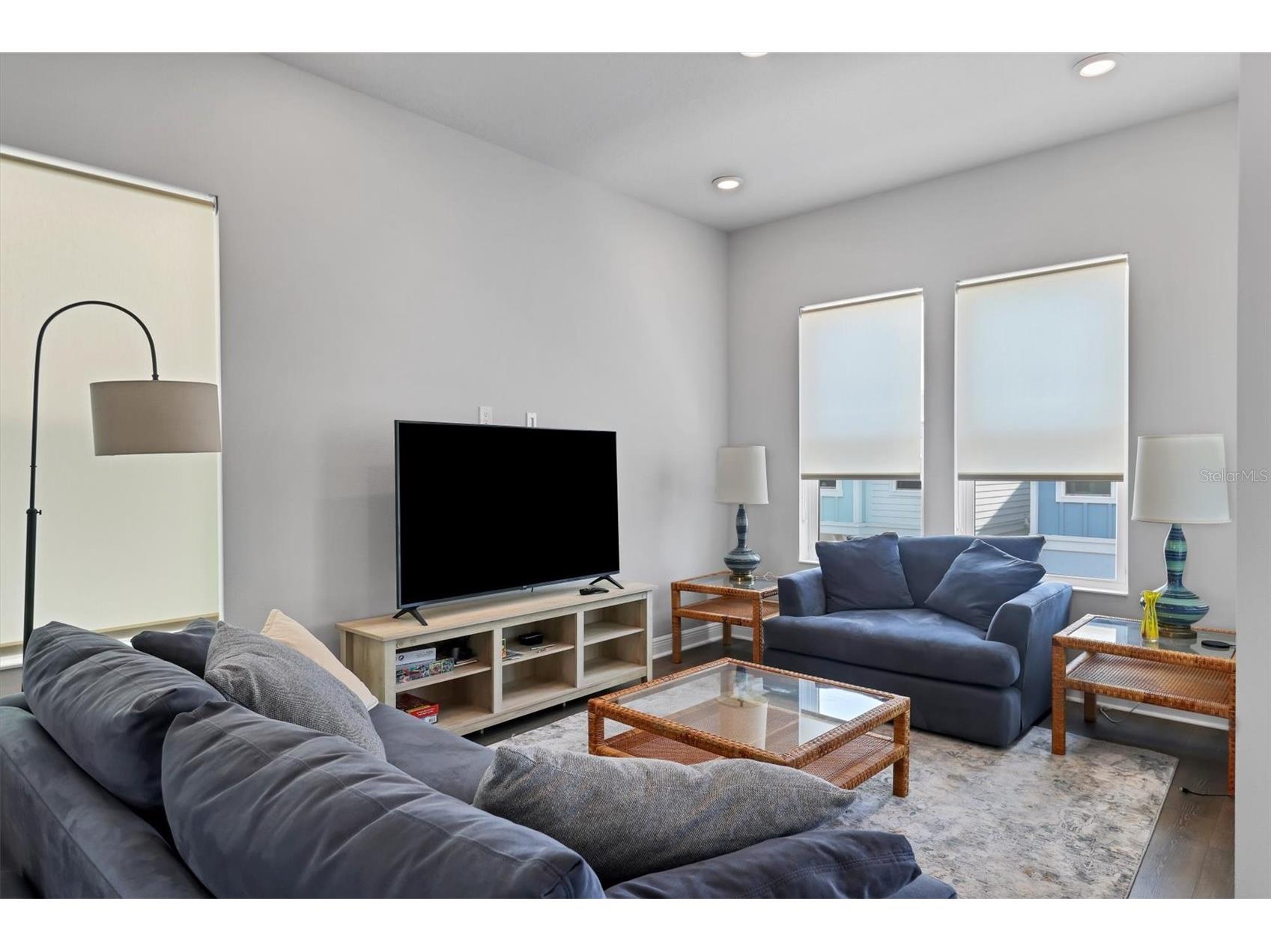 2329 Lindstrom Street Sarasota FL 34236 A4696337 image3