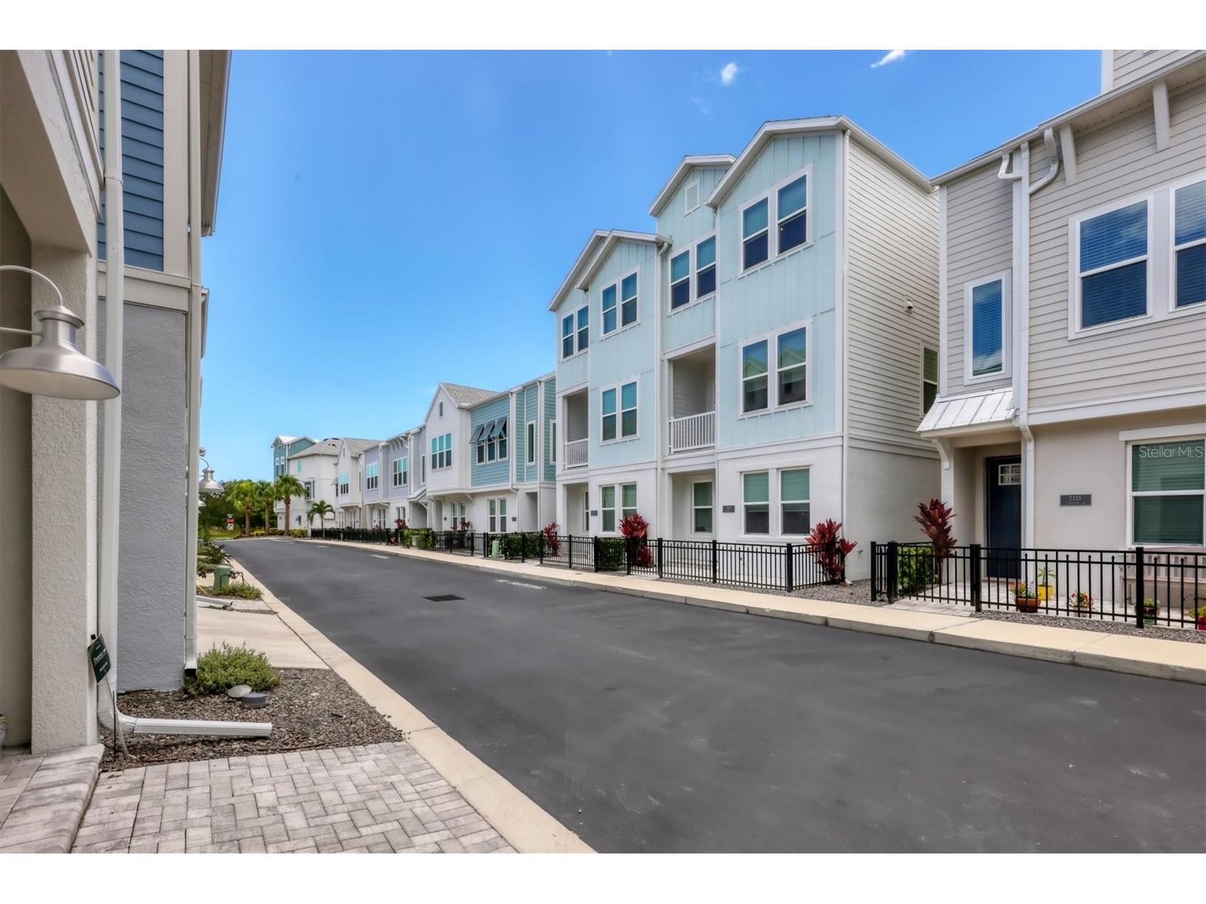 2329 Lindstrom Street Sarasota FL 34236 A4696337 image35