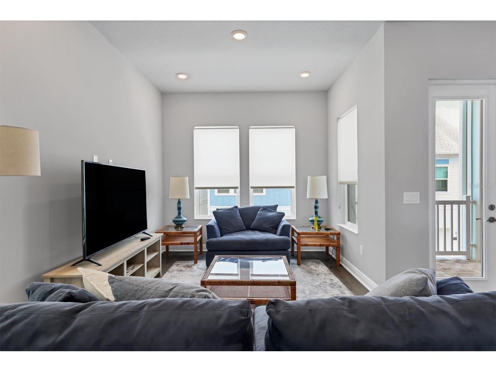 2329 Lindstrom Street Sarasota FL 34236 A4696337 image4