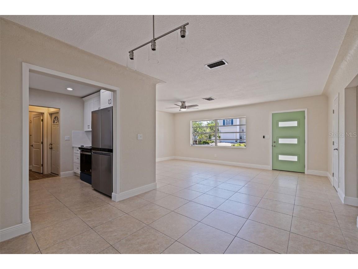 233 45th Avenue Saint Pete Beach FL 33706 TB8376081 image14