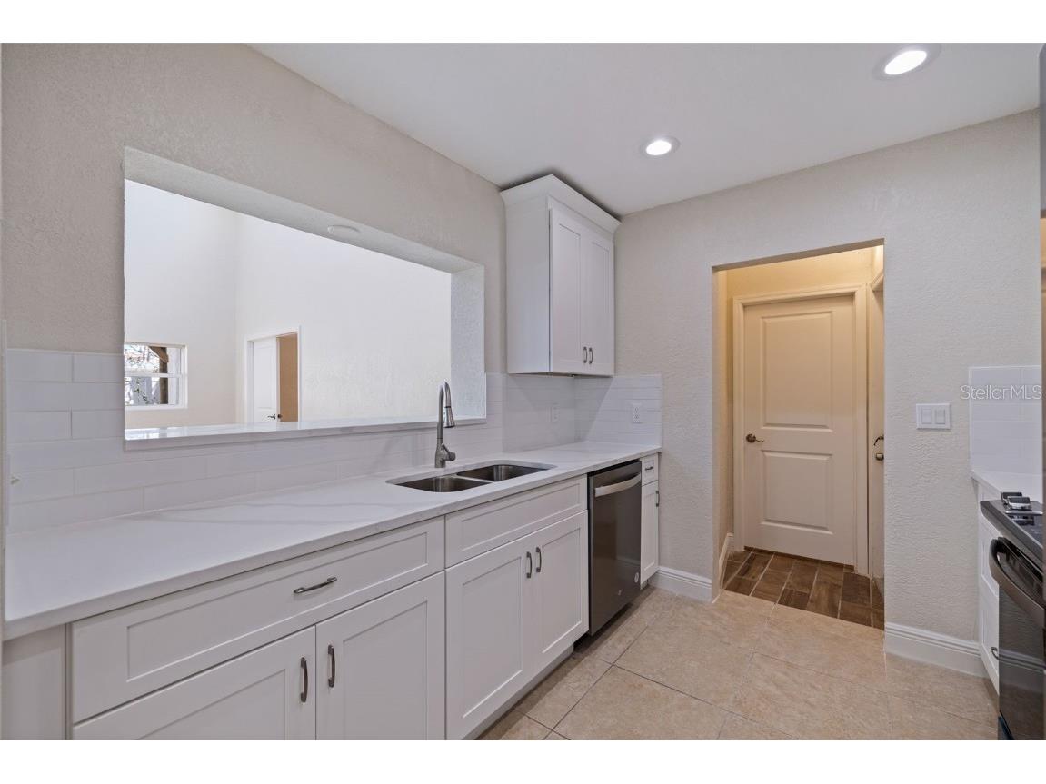 233 45th Avenue Saint Pete Beach FL 33706 TB8376081 image15