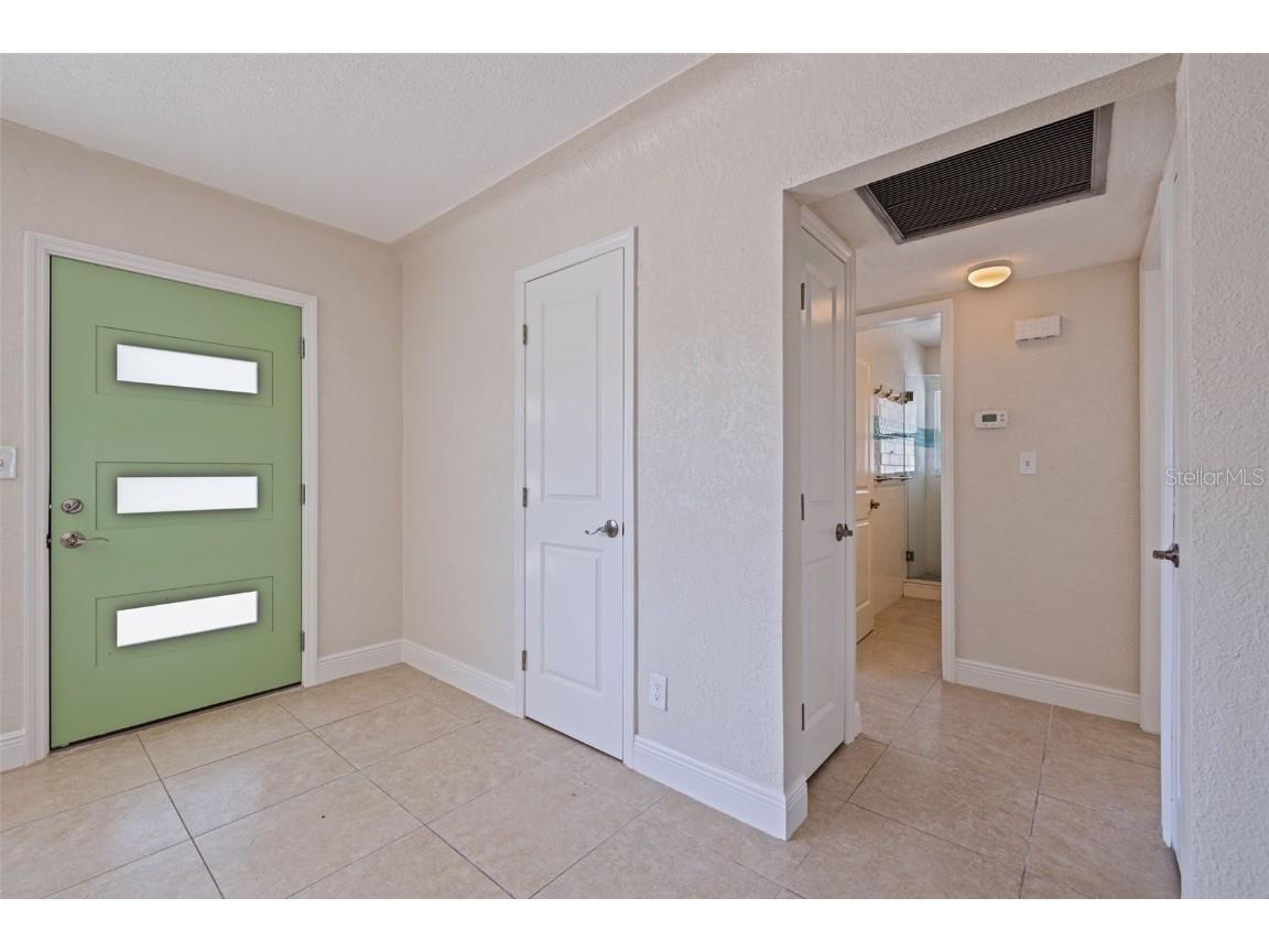 233 45th Avenue Saint Pete Beach FL 33706 TB8376081 image2