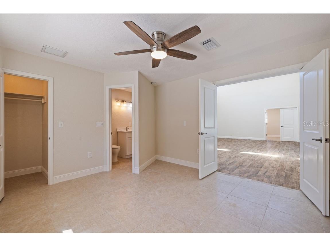 233 45th Avenue Saint Pete Beach FL 33706 TB8376081 image21