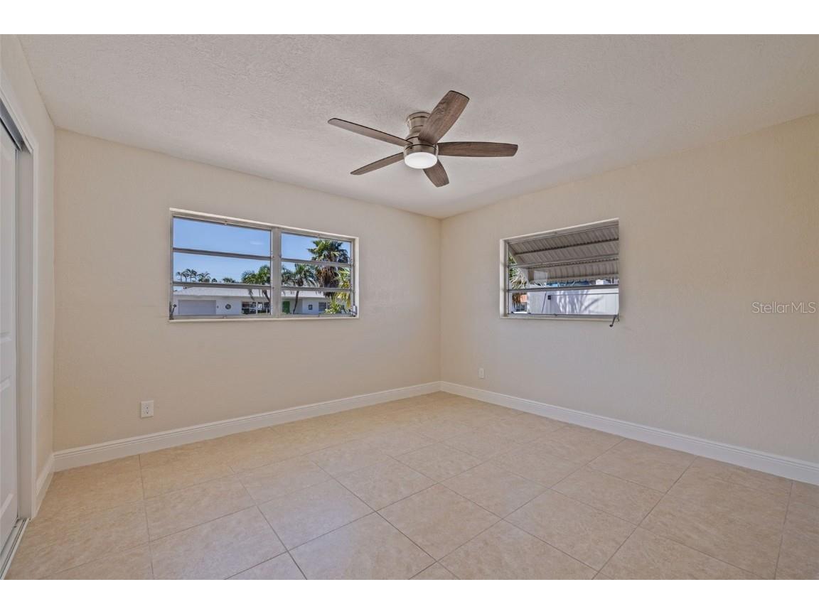 233 45th Avenue Saint Pete Beach FL 33706 TB8376081 image25