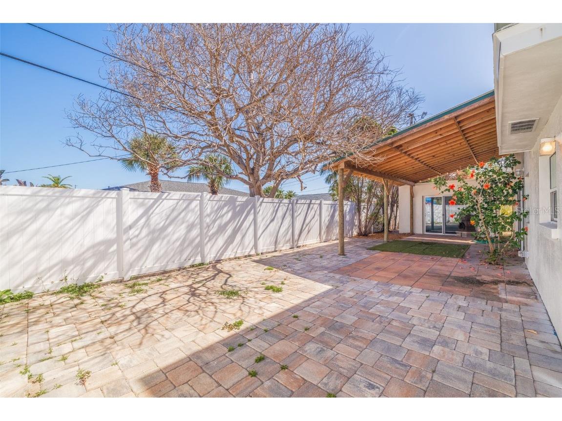 233 45th Avenue Saint Pete Beach FL 33706 TB8376081 image34