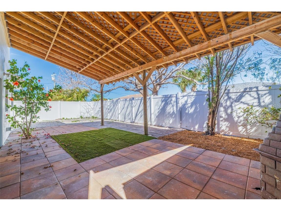 233 45th Avenue Saint Pete Beach FL 33706 TB8376081 image7