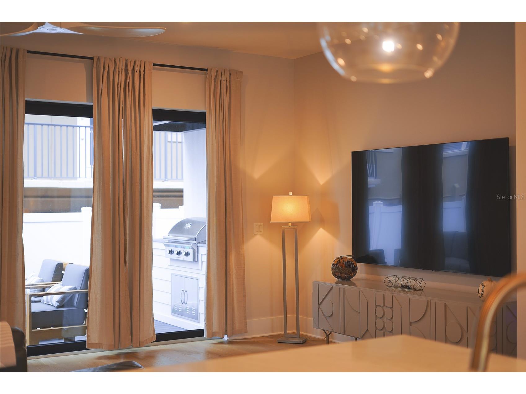 233 8th Street N Saint Petersburg FL 33701 TB8461699 image14