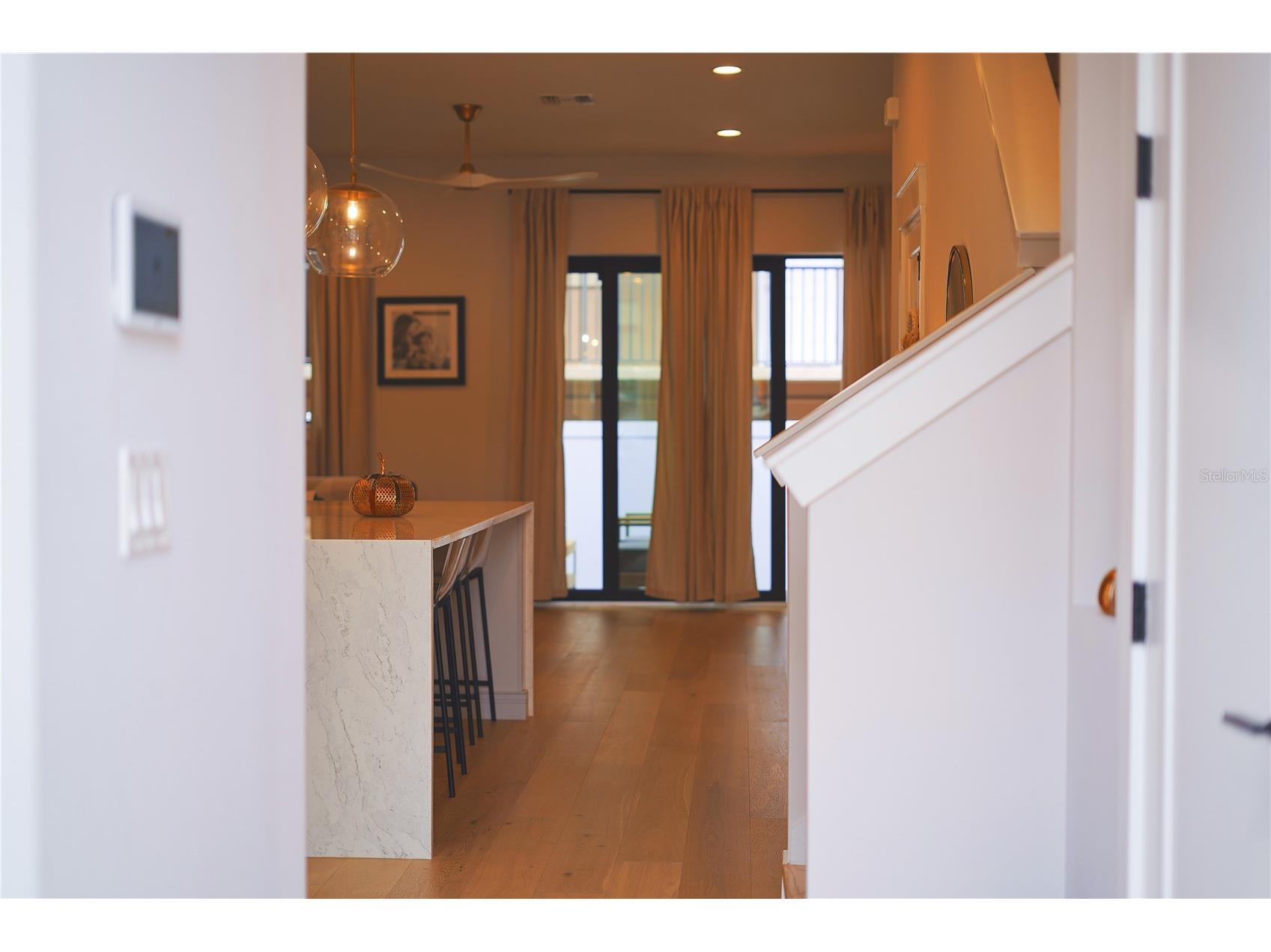 233 8th Street N Saint Petersburg FL 33701 TB8461699 image3