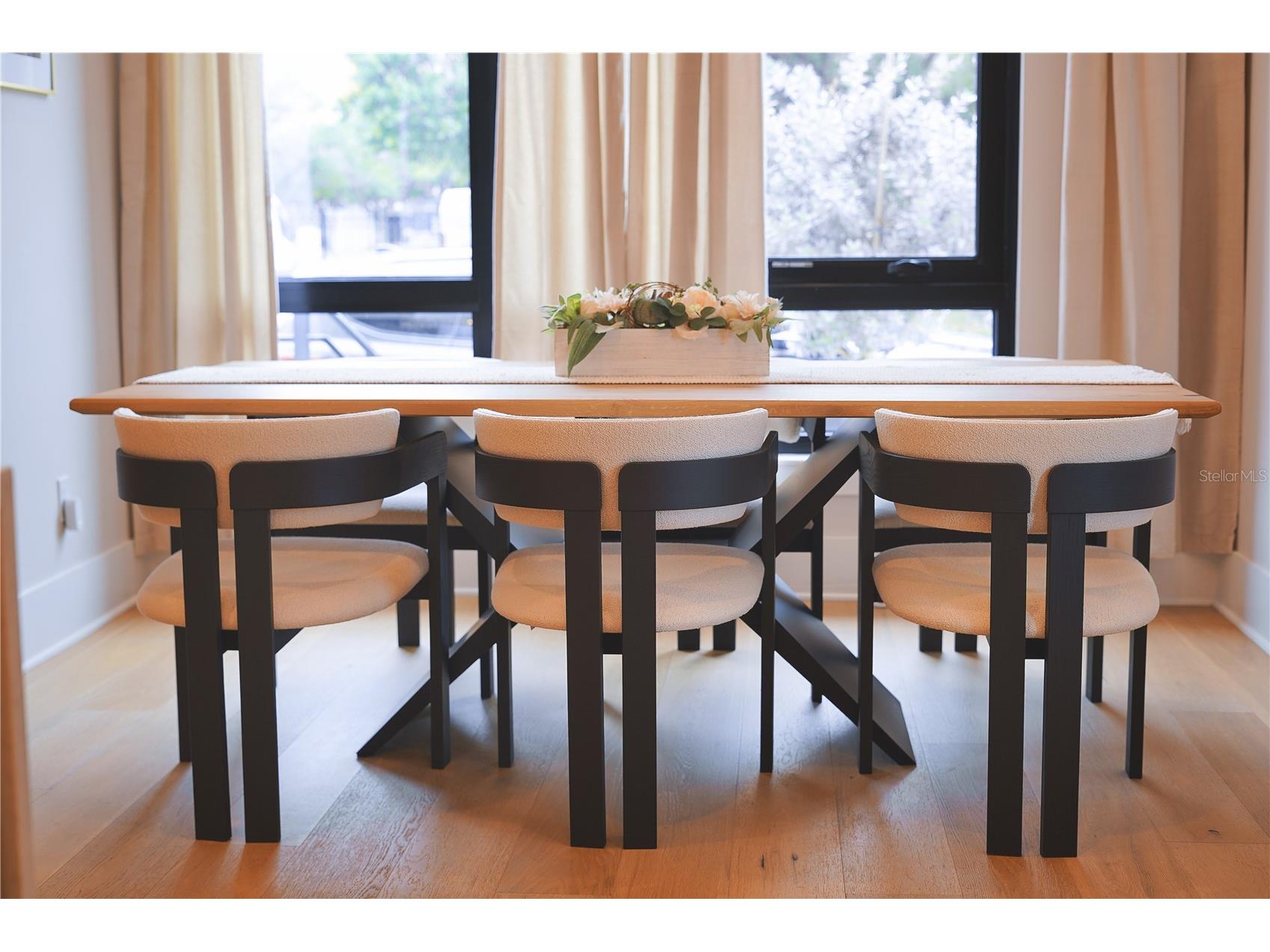 233 8th Street N Saint Petersburg FL 33701 TB8462189 image8