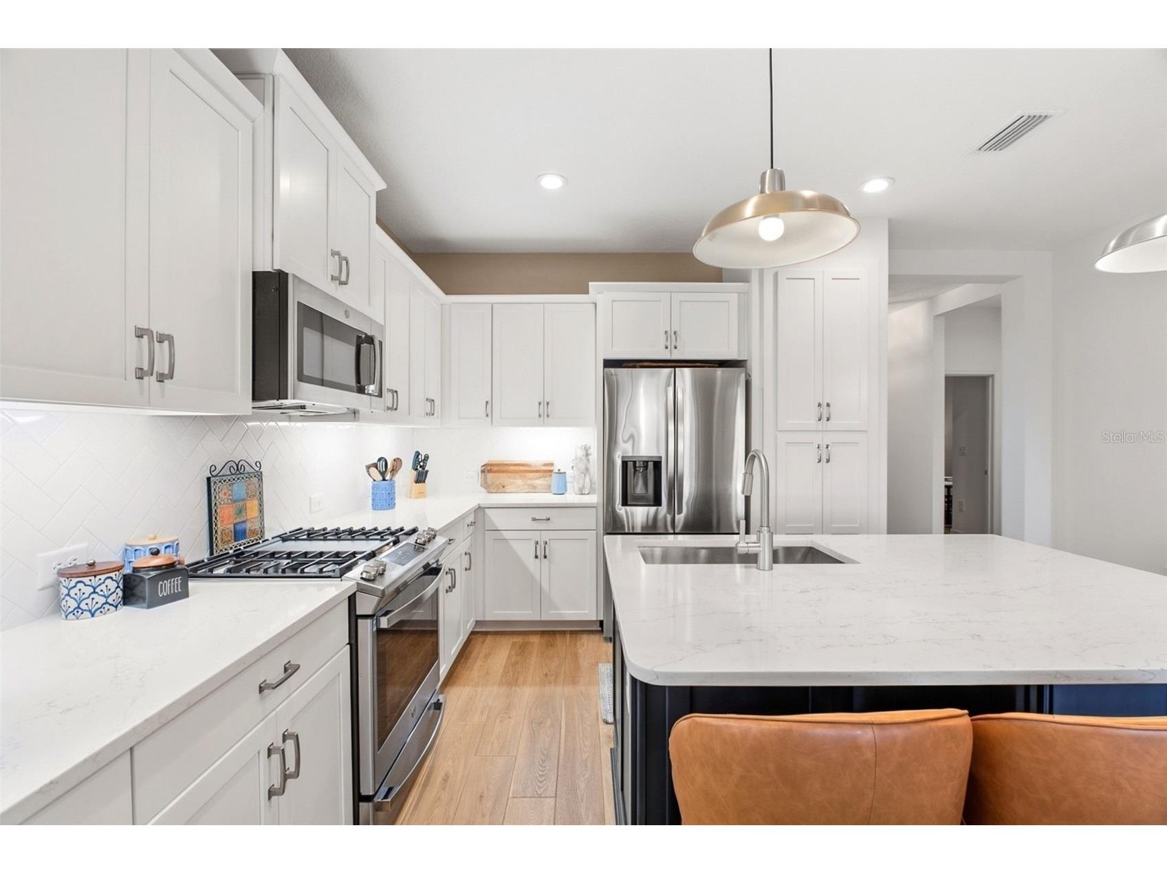 233 Altamura Circle Nokomis FL 34275 TB8479786 image13