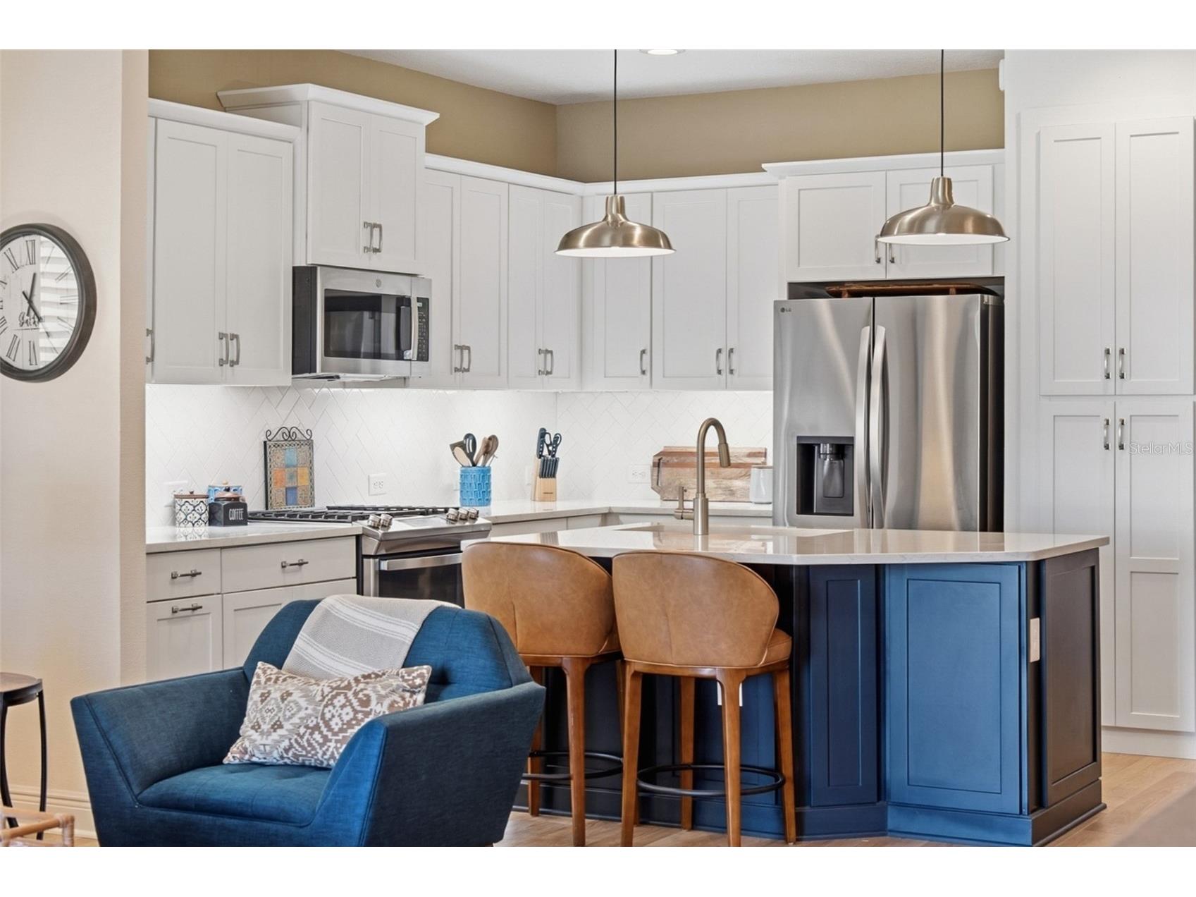 233 Altamura Circle Nokomis FL 34275 TB8479786 image3