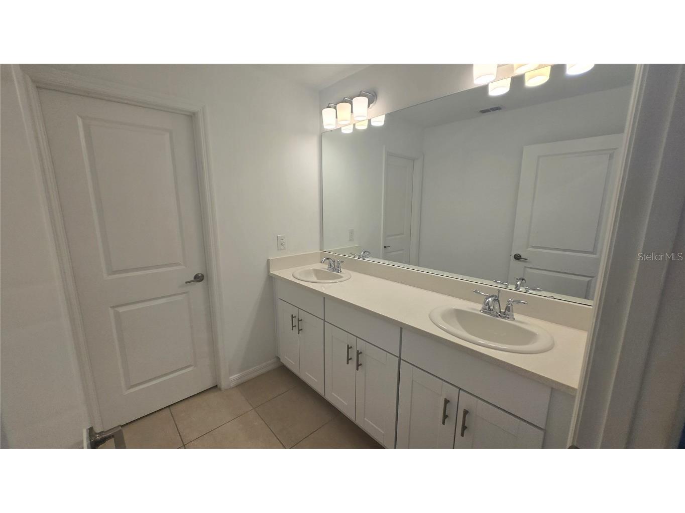 233 Aquamarine Lane Kissimmee FL 34758 TB8452697 image22