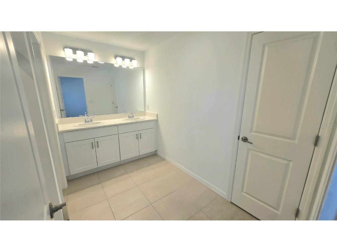 233 Aquamarine Lane Kissimmee FL 34758 TB8452697 image30