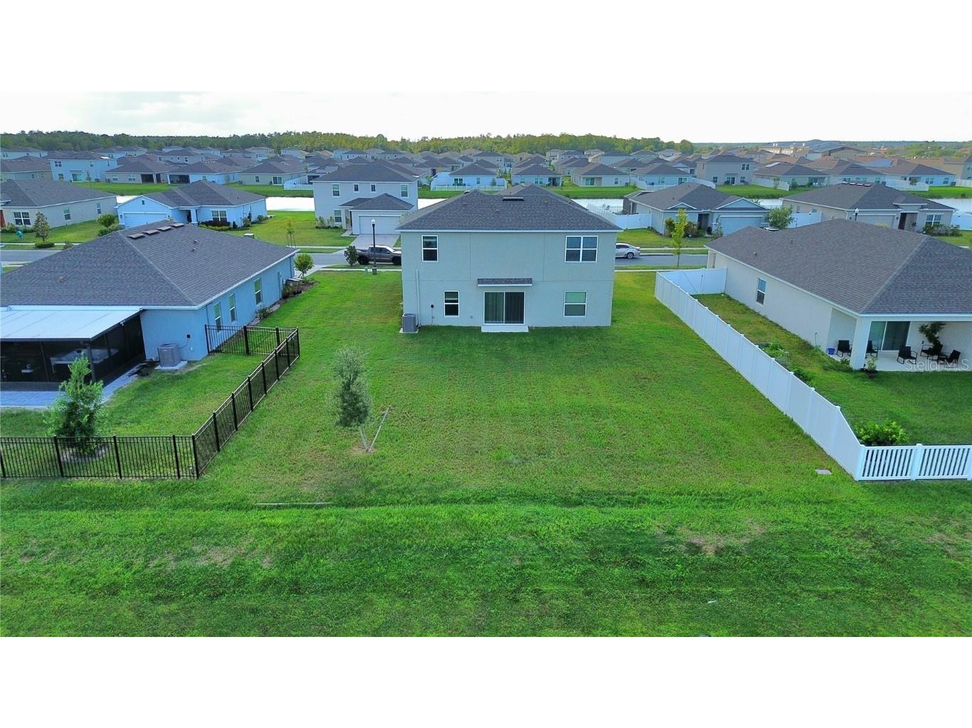 233 Aquamarine Lane Kissimmee FL 34758 TB8452697 image34