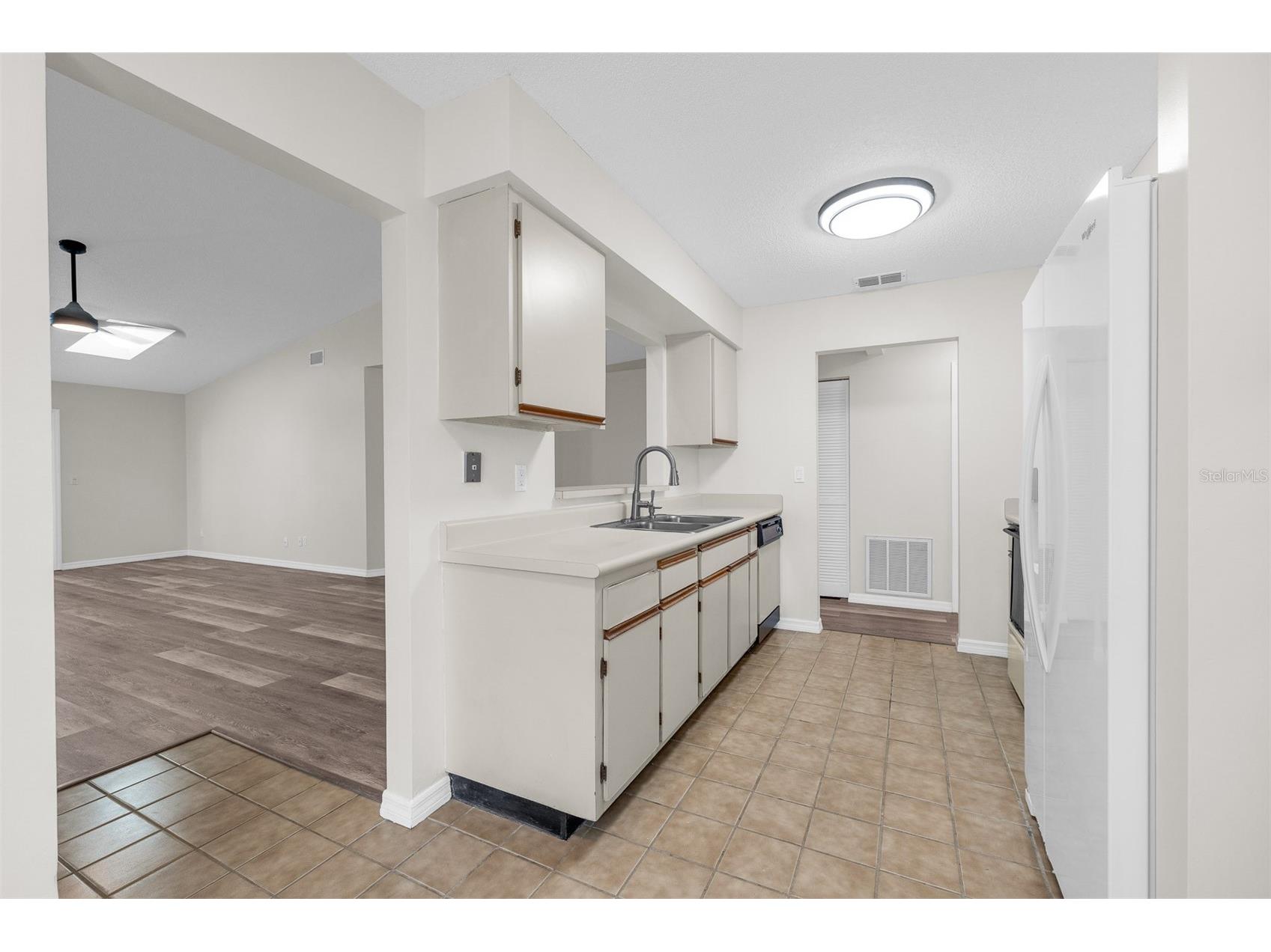233 Bob White Court #233 Daytona Beach FL 32119 O6374385 image14