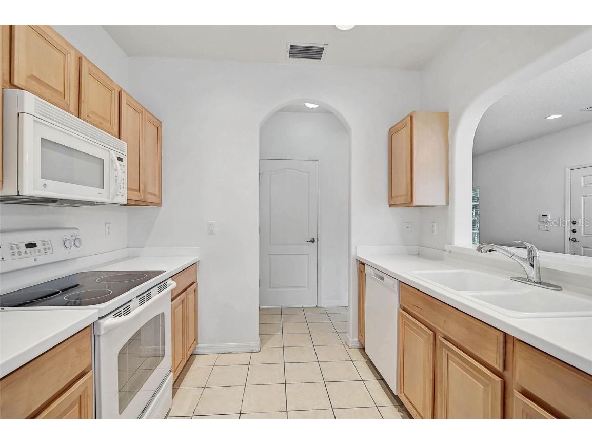 233 Cape Harbour Loop #107 Bradenton FL 34212 N6138921 image7