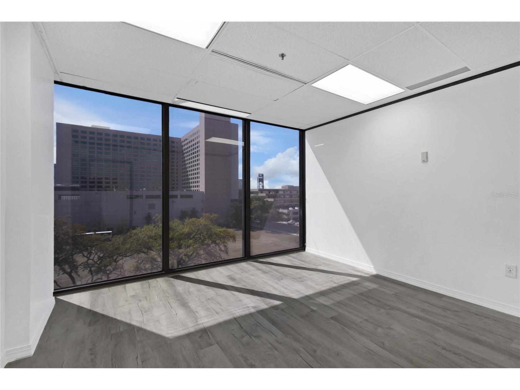 233 E Bay Street #606 Jacksonville FL 32202 GC538144 image5