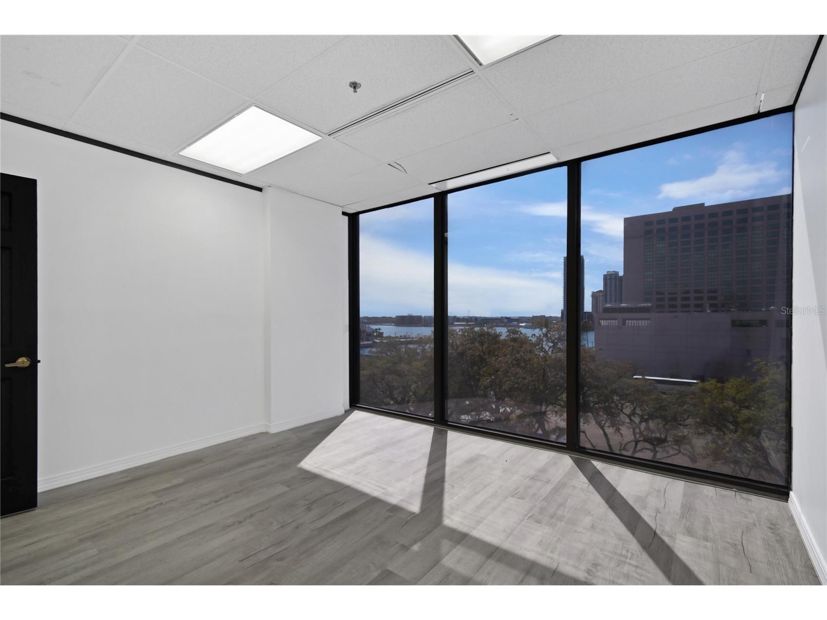 233 E Bay Street #606 Jacksonville FL 32202 GC538144 image6