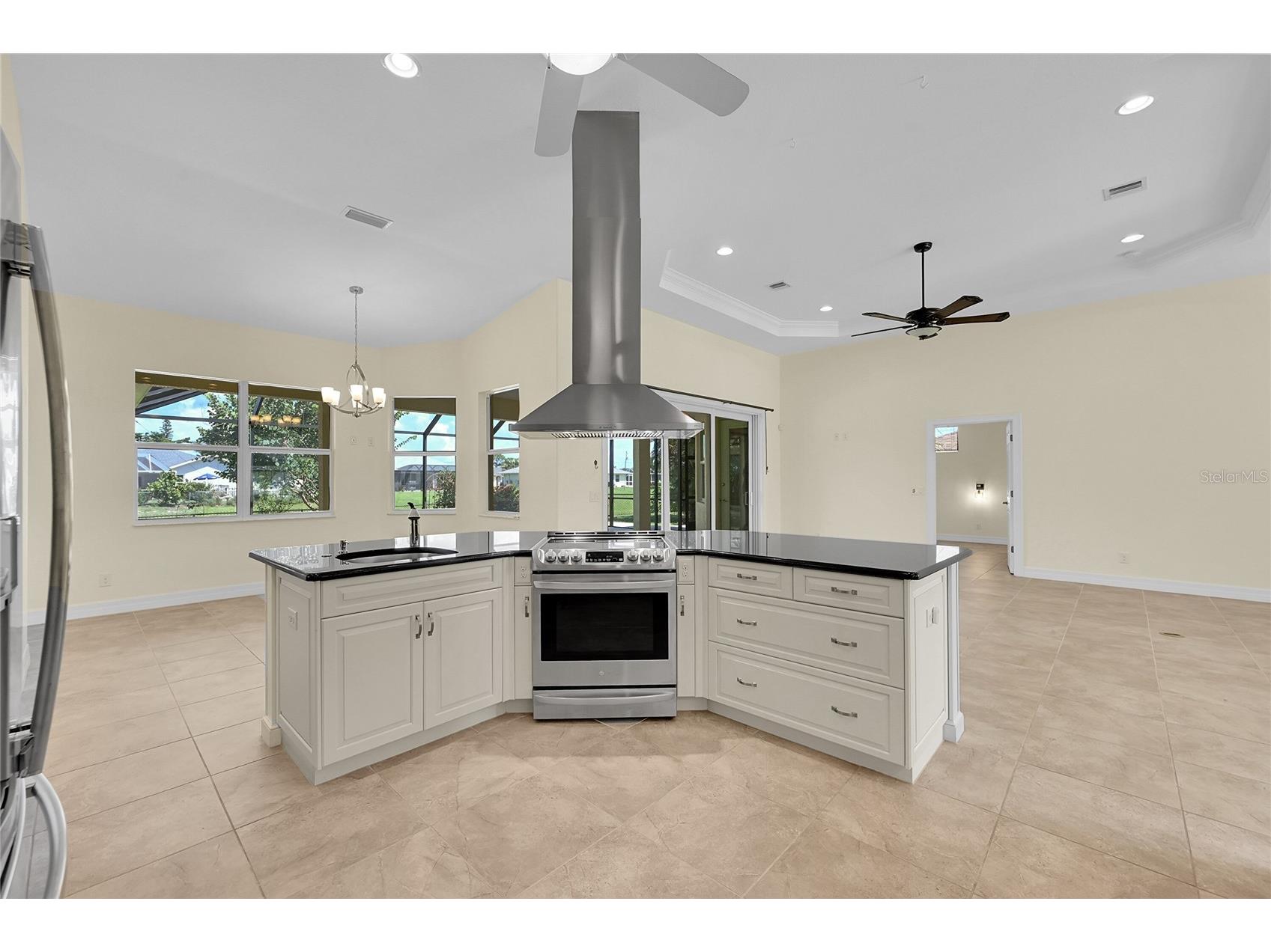 233 Fairway Road Rotonda West FL 33947 C7514272 image5