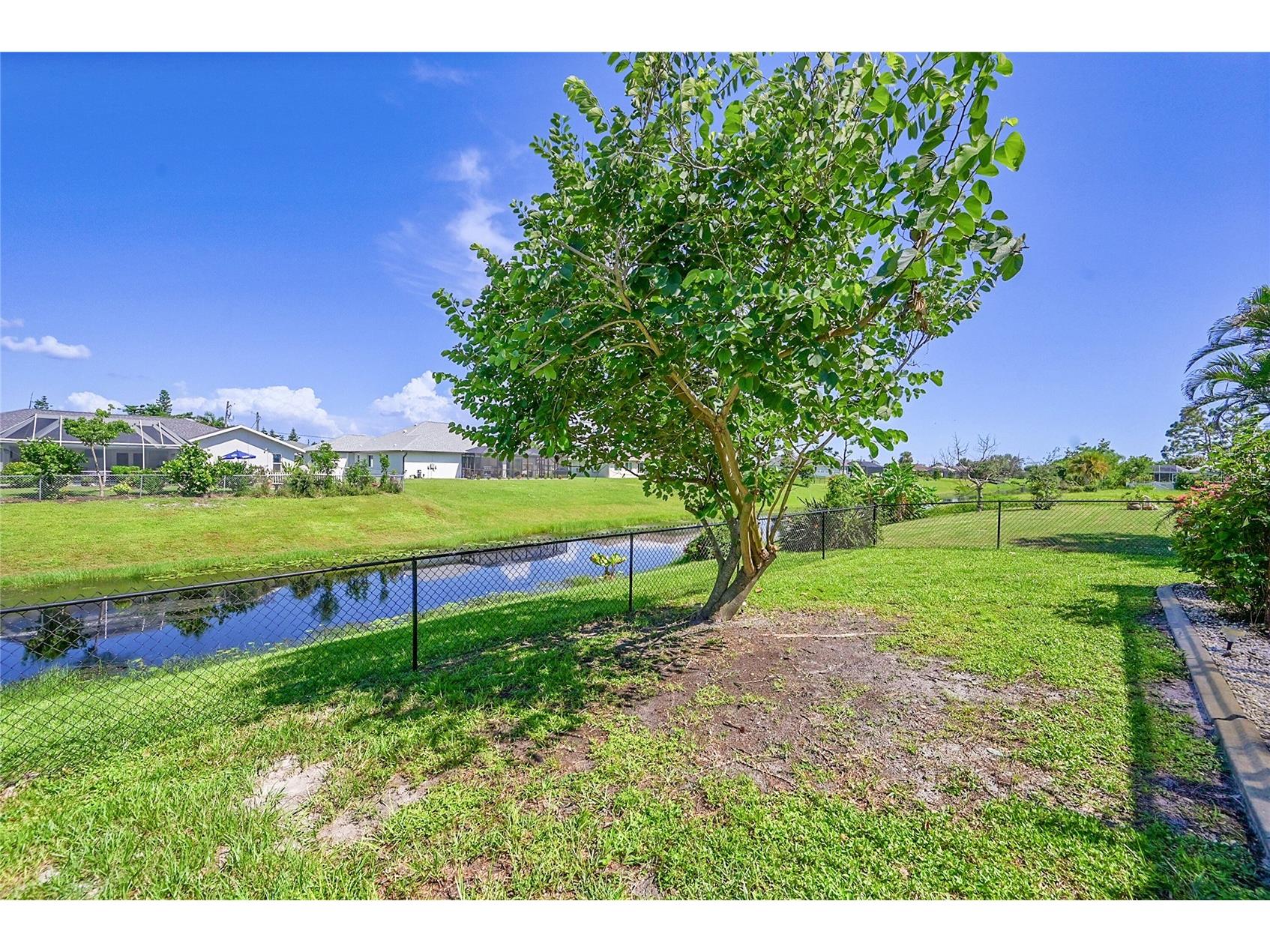 233 Fairway Road Rotonda West FL 33947 C7514272 image50